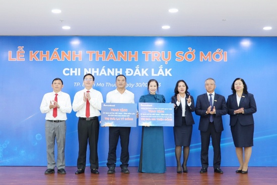 Đắk Lắk: Sacombank đồng hành cùng địa phương trong công tác an sinh xã hội